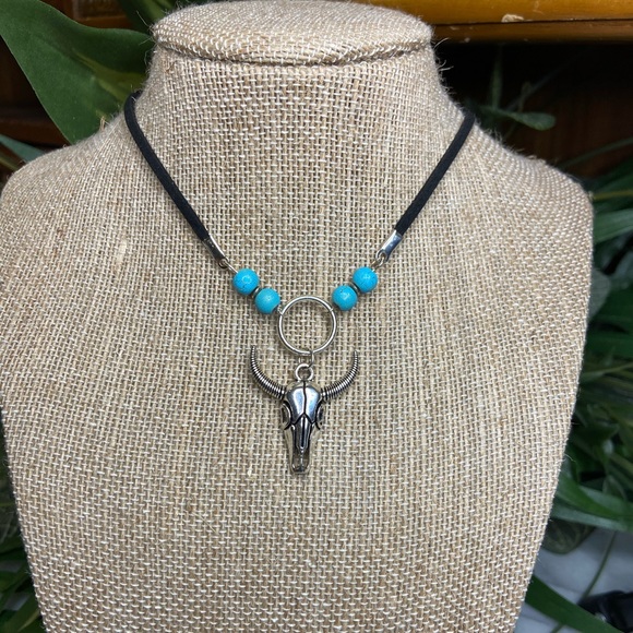 Turquoise and Leather Necklace - Picture 1 of 4
